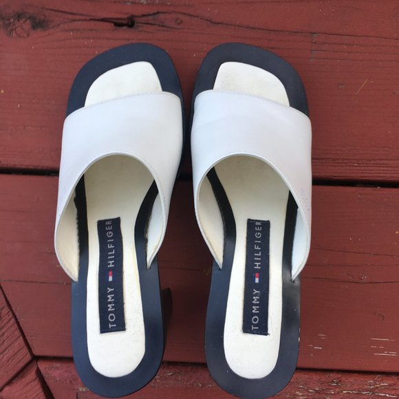 White Tommy Hilfiger square toe chunky block heel sandals - Picture 5 of 9